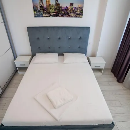 Blue Paradise Apartment