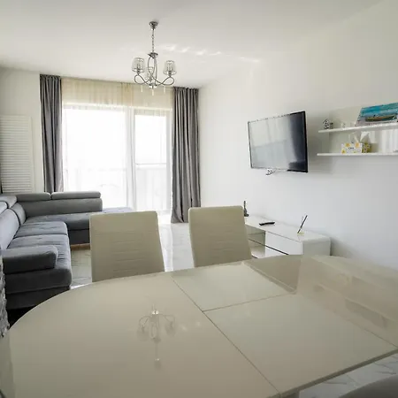 Blue Paradise Apartment Mamaia